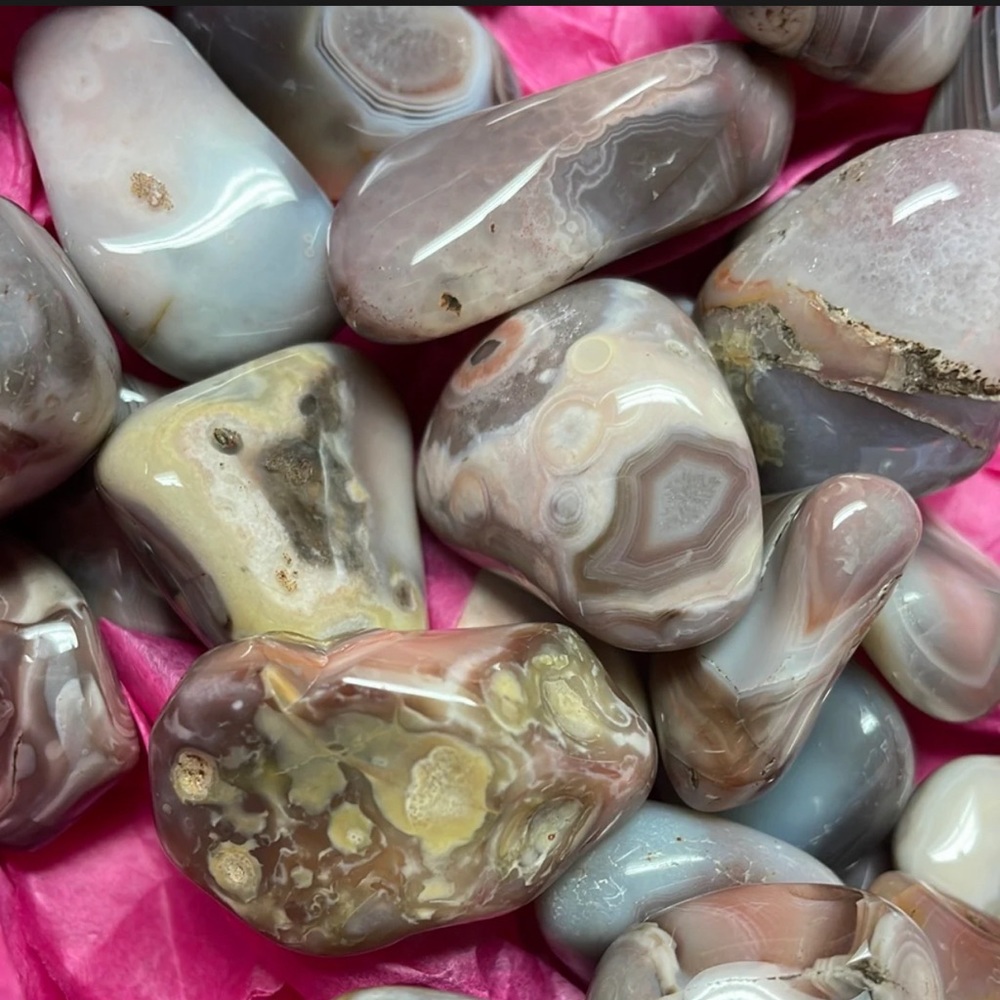 Agate Botswana - Grey 4 Pieces Mixed Lot